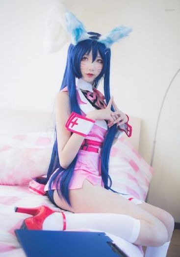 高清欧美女生壁纸高清_超清免费播放