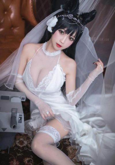 欧美大尺度丰臀热舞_超清在线观看