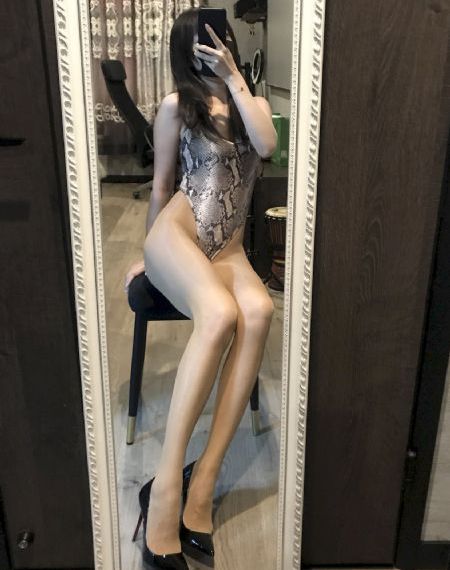 欧美性交三极黄色_HD高清免费观看