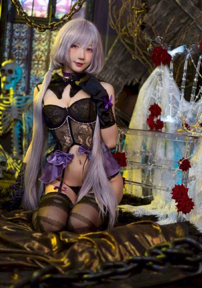 亚洲熟女乱色综合一区_1080PBD在线观看
