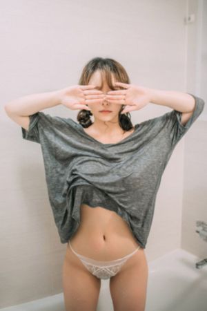 狠狠噜狠狠狠狠丁香五月_1080P在线播放观看