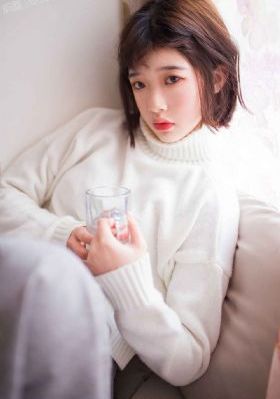 欧美三人交视频_1080免费播放