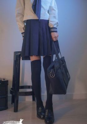 极品美女秘开粉嫩小泬高潮_DVD在线观看